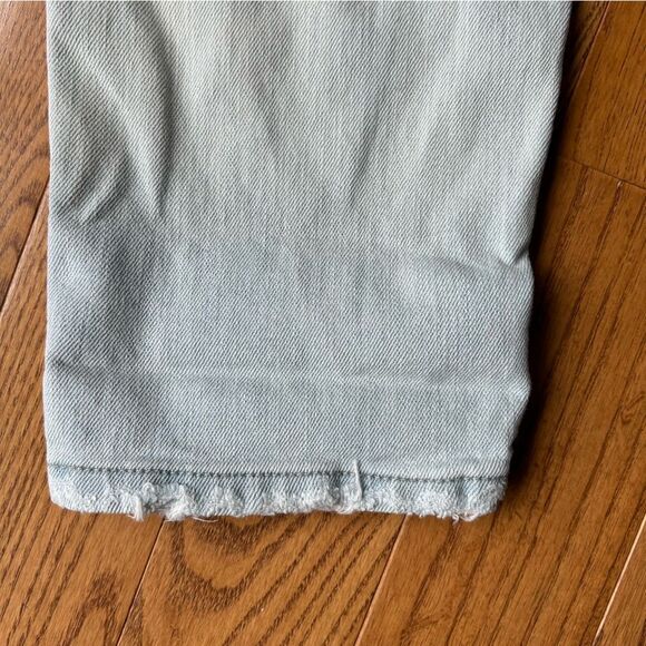 Boyfriend Jeans - Picture 10 of 11